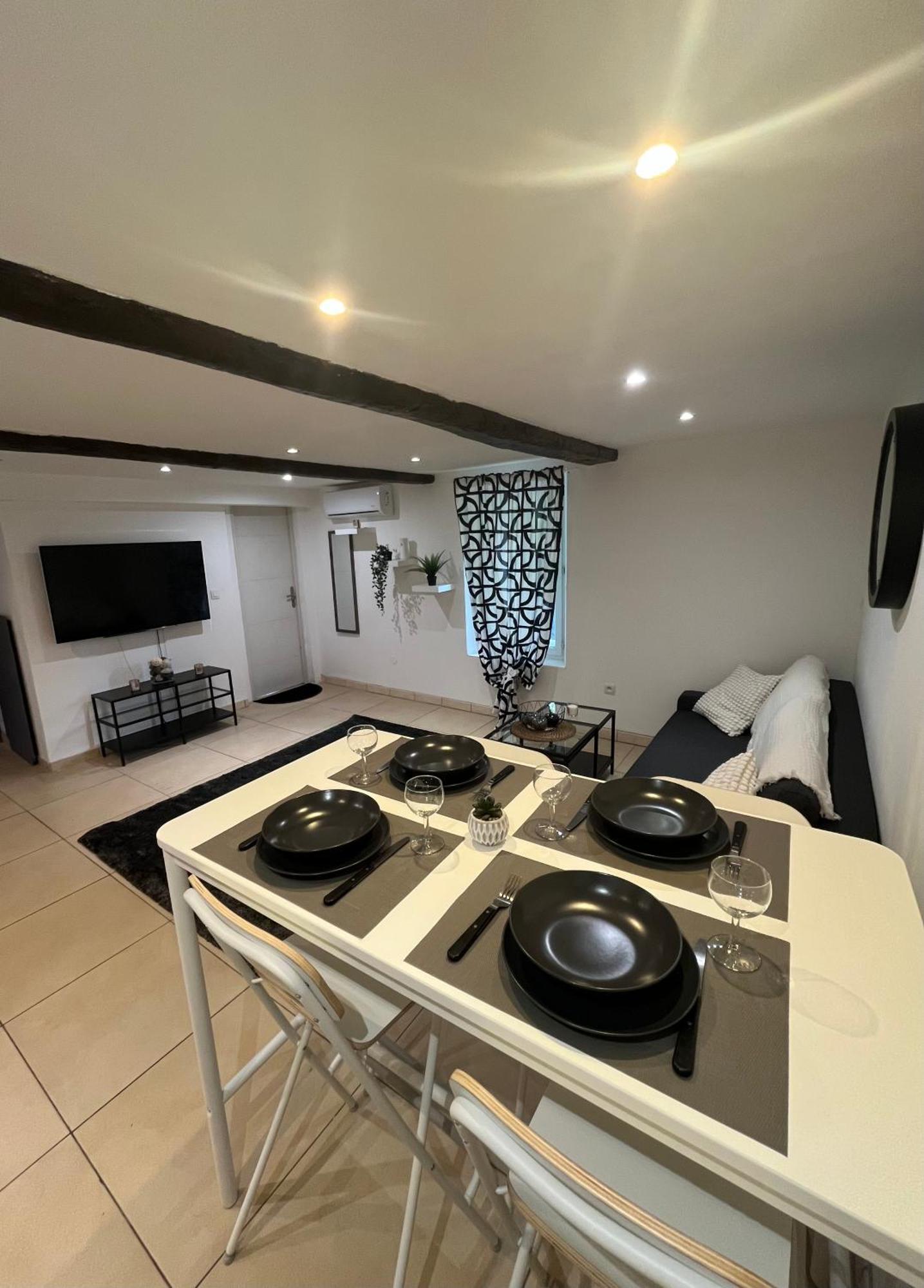 Appartement Avec Piscine Au Milieu Des Vignes Les Arcs-sur-Argens Εξωτερικό φωτογραφία